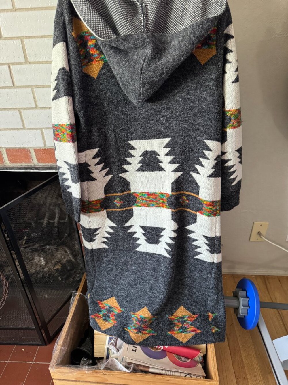 Long Aztec Cardigan - Large - Picture 4 of 5